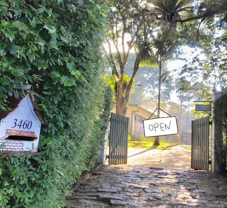 فندق Pinheiros Do Rocio Petrópolis المظهر الخارجي الصورة